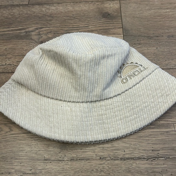 O'Neill Beige Corduroy Bucket Hat - NWT - Picture 6 of 7